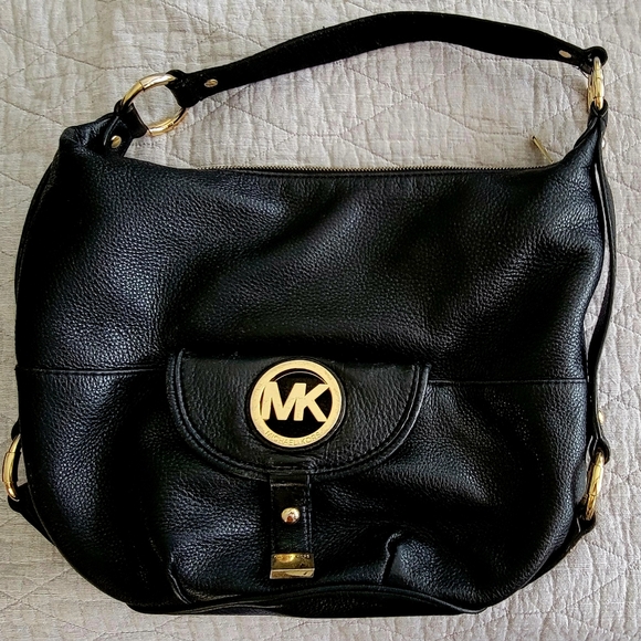 Michael Kors shoulder black leather purse - Picture 2 of 9